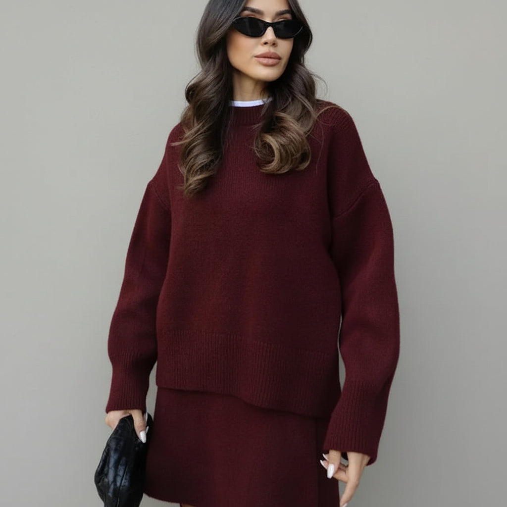 סט שני חלקים סרוג חולצת אובר סייז וחצאית מיני - יעלה